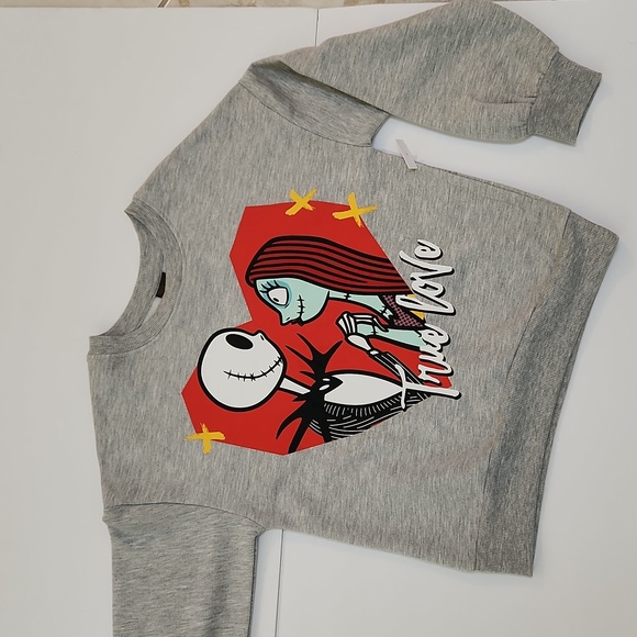 Nightmare Before Christmas Disney Jack & Sally Graphic Sweatshirt Girl's M 7-8 - Picture 1 of 6